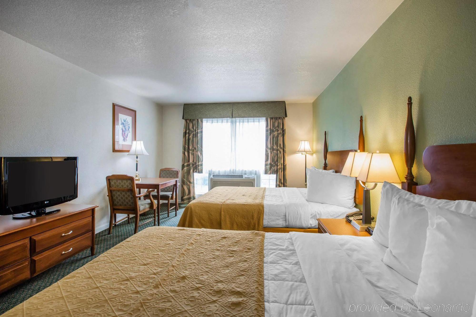 Quality Inn & Suites Tulare Dış mekan fotoğraf